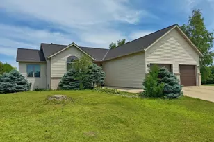 1103 Southern Hills Ln SW, Rochester, MN 55902 - Photo 2