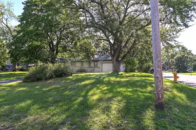 6201 Riverview Terrace NE, Fridley, MN 55432 - Photo 4