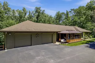 47060 Queens Cove Circle, La Crescent, MN 55947 - Photo 2