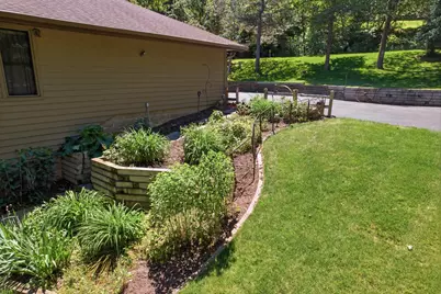 47060 Queens Cove Circle, La Crescent, MN 55947 - Photo 48