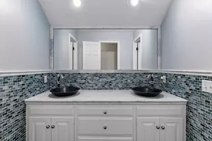480 Highcroft Rd, Wayzata, MN 55391 - Photo 22