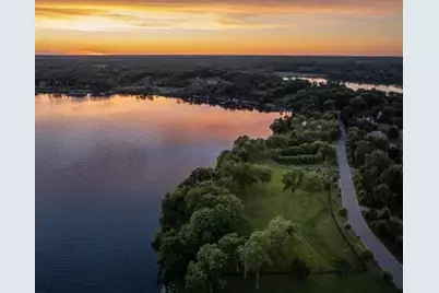 480 Highcroft Road, Wayzata, MN 55391 - Photo 6