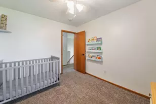 4712 Heather Ridge Rd N, Oakdale, MN 55128 - Photo 12