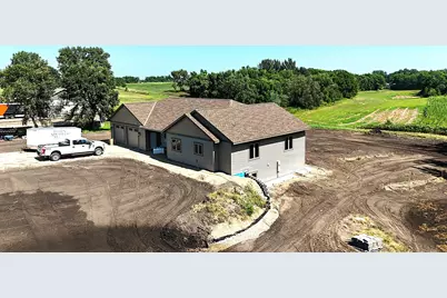 16435 26th St NE, New London, MN 56273 - Photo 2