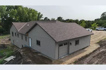 16435 26th St NE, New London, MN 56273 - Photo 6