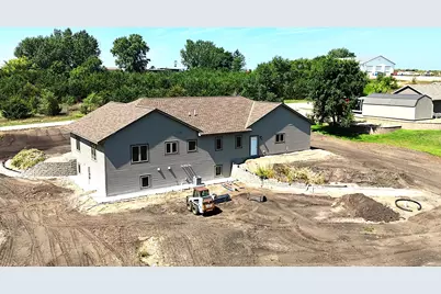 16435 26th St NE, New London, MN 56273 - Photo 14