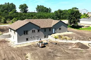 16435 26th St NE, New London, MN 56273 - Photo 14
