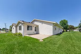 2102 McQuillan Ct SE, Rochester, MN 55904 - Photo 32