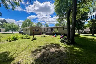 411 E Coleman St, Rice Lake, WI 54868 - Photo 14