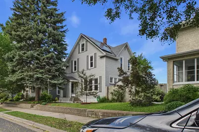 121 4th Avenue S, South Saint Paul, MN 55075 - Photo 1