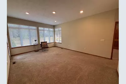 2343 Cherrywood Lane, Worthington, MN 56187 - Photo 14