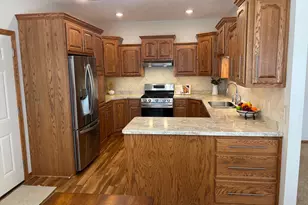 2343 Cherrywood Ln, Worthington, MN 56187 - Photo 4