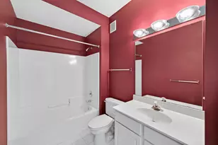 13214 Spencer Sweet Pea Ln, Eden Prairie, MN 55347 - Photo 16