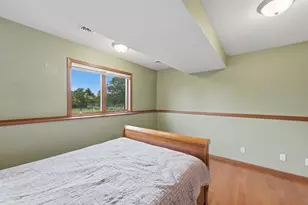 682 Old Hopkins Pl, Hudson, WI 54016 - Photo 18