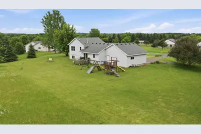 682 Old Hopkins Place, Hudson, WI 54016 - Photo 34