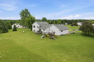 682 Old Hopkins Pl, Hudson, WI 54016 - Photo 34