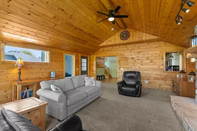 1839 Quebec Street, Centerville, MN 55038 - Photo 28