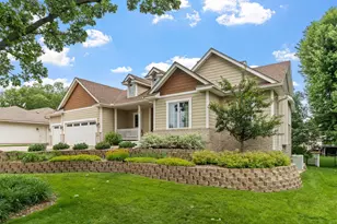 2373 Quail Creek Pkwy NE, Blaine, MN 55449 - Photo 4