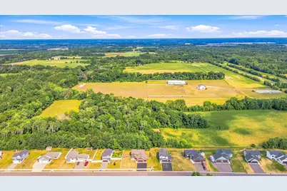 38369 Hunters Ridge Trail, North Branch, MN 55056 - Photo 48