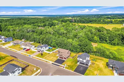38369 Hunters Ridge Trail, North Branch, MN 55056 - Photo 44