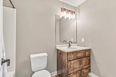 38369 Hunters Ridge Trail, North Branch, MN 55056 - Photo 28