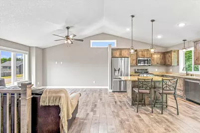 38369 Hunters Ridge Trail, North Branch, MN 55056 - Photo 8