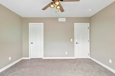 38369 Hunters Ridge Trail, North Branch, MN 55056 - Photo 26