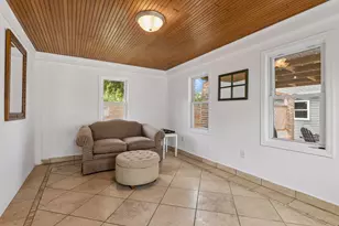 6204 Thomas Ave S, Richfield, MN 55423 - Photo 14