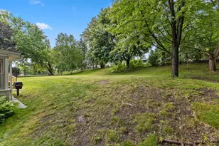 9924 Little Cir, Bloomington, MN 55437 - Photo 42