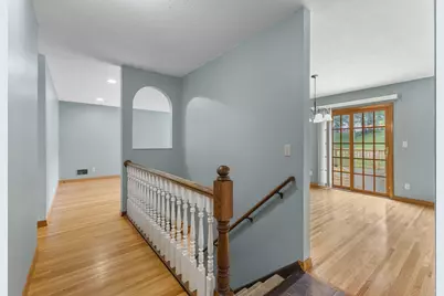 9924 Little Circle, Bloomington, MN 55437 - Photo 6
