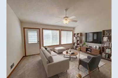15714 Fjord Avenue, Apple Valley, MN 55124 - Photo 4
