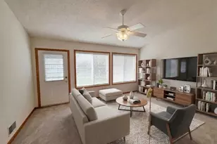 15714 Fjord Ave, Apple Valley, MN 55124 - Photo 4