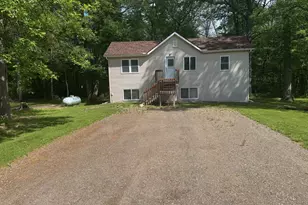 48566 Lake Ave, McGregor, MN 55760 - Photo 2
