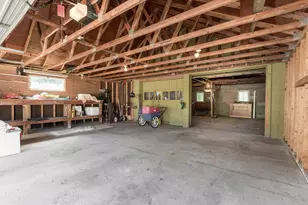 623 Spruce St, Fergus Falls, MN 56537 - Photo 40