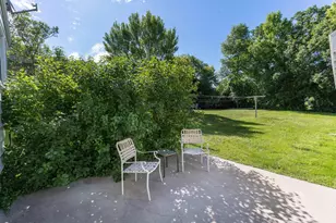 623 Spruce St, Fergus Falls, MN 56537 - Photo 6