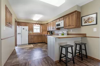 623 Spruce Street, Fergus Falls, MN 56537 - Photo 6