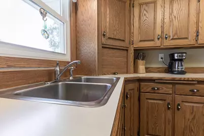 623 Spruce Street, Fergus Falls, MN 56537 - Photo 10