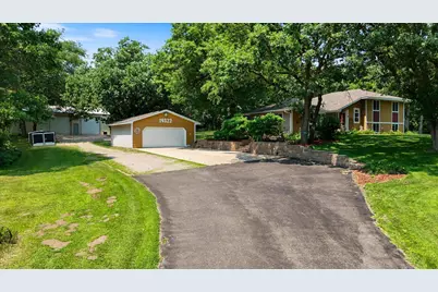 19322 Linnet Street NW, Oak Grove, MN 55011 - Photo 14