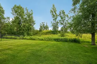 428 E Cheyenne St, Roberts, WI 54023 - Photo 44
