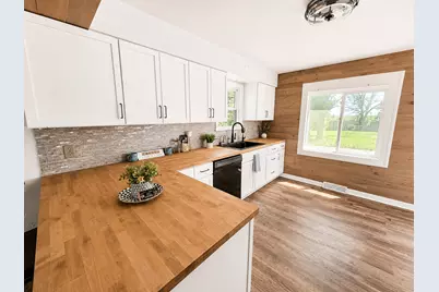 5766 County 12 Boulevard, Kenyon, MN 55946 - Photo 6
