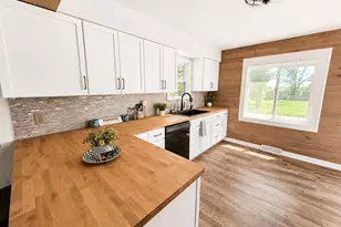 5766 County 12 Blvd, Kenyon, MN 55946 - Photo 6