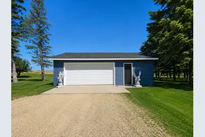5766 County 12 Boulevard, Kenyon, MN 55946 - Photo 2