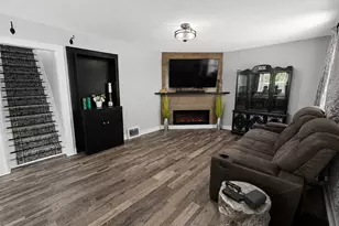 5766 County 12 Blvd, Kenyon, MN 55946 - Photo 10