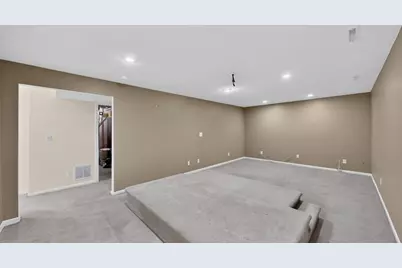 5806 48th Avenue NW, Rochester, MN 55901 - Photo 32