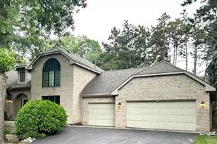 1315 Donegal Dr, Woodbury, MN 55125 - Photo 1