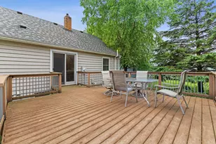 1405 Belmont Ln W, Roseville, MN 55113 - Photo 36