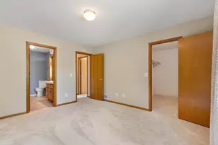 7638 13th St N, Oakdale, MN 55128 - Photo 16
