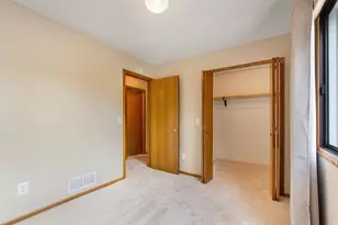 7638 13th St N, Oakdale, MN 55128 - Photo 20