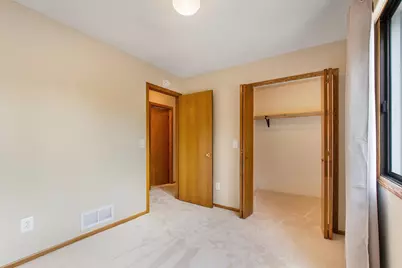 7638 13th Street N, Oakdale, MN 55128 - Photo 22