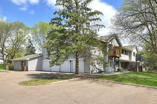 7638 13th St N, Oakdale, MN 55128 - Photo 1